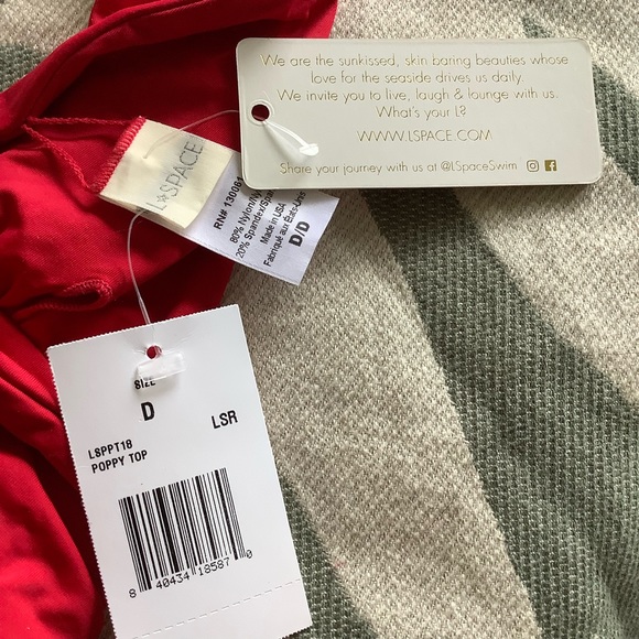 NWT l*space poppy halter top, red, D cup - Picture 5 of 9